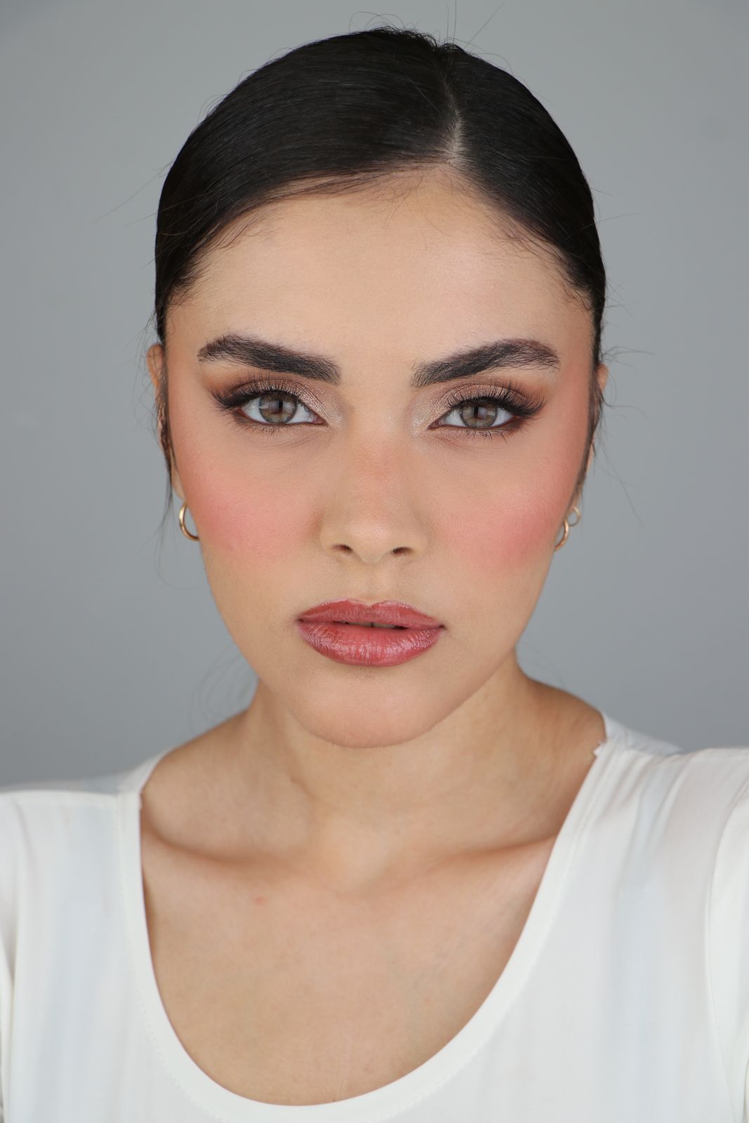 Light  Makeups